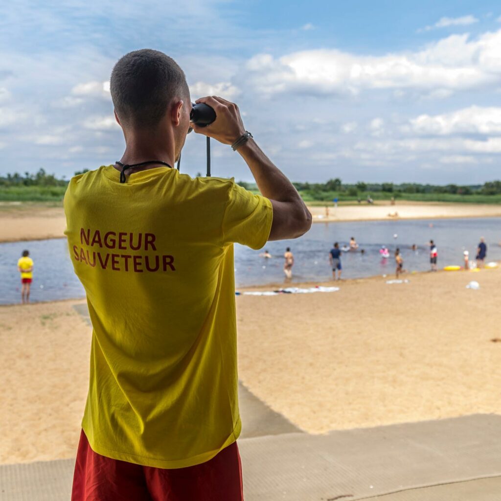 La Ville du Teich recrute deux Maîtres-Nageurs Sauveteurs pour l'été 2025 ! - actualité